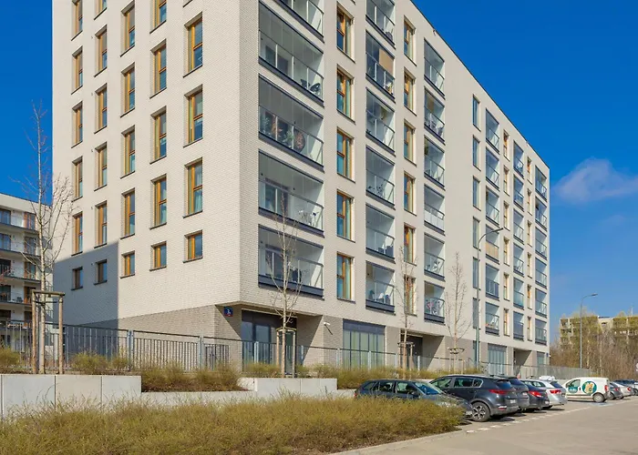 Cozy Apartment With Air Conditioner And Parking By Noclegi Renters